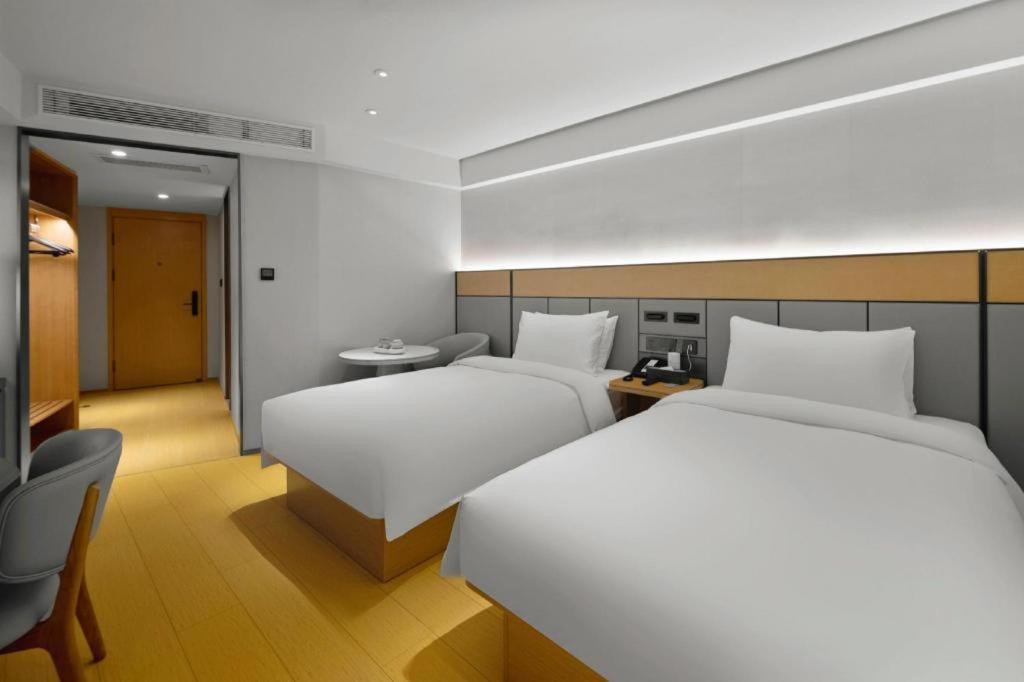 Ji Hotel Chongqing Shangqingsi Niujiaotuo Metro Station Чунцин Экстерьер фото